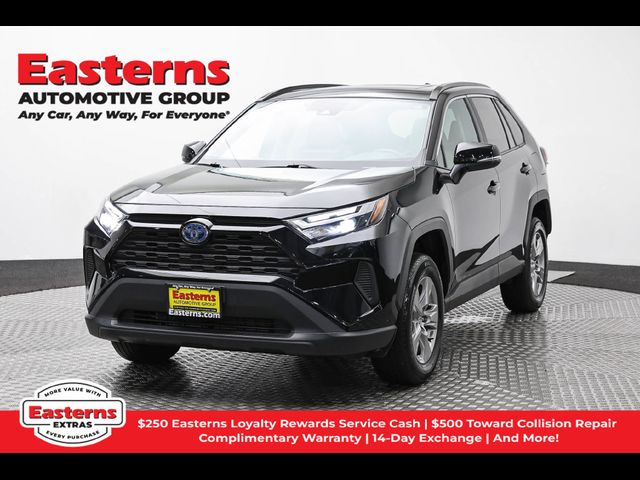 2024 Toyota RAV4 Hybrid XLE