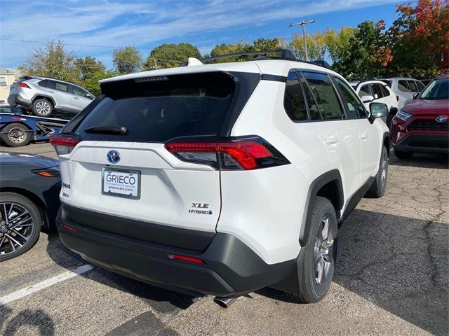 2024 Toyota RAV4 Hybrid XLE