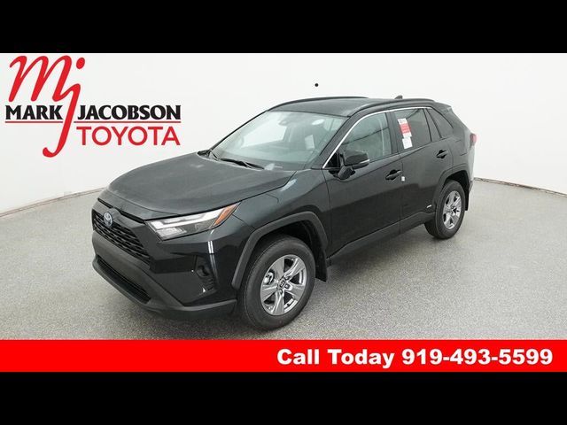 2024 Toyota RAV4 Hybrid XLE