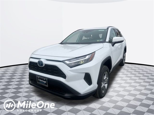 2024 Toyota RAV4 Hybrid XLE