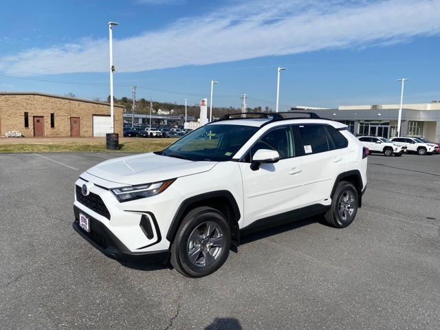 2024 Toyota RAV4 Hybrid XLE