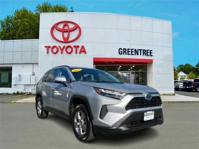 2024 Toyota RAV4 Hybrid XLE