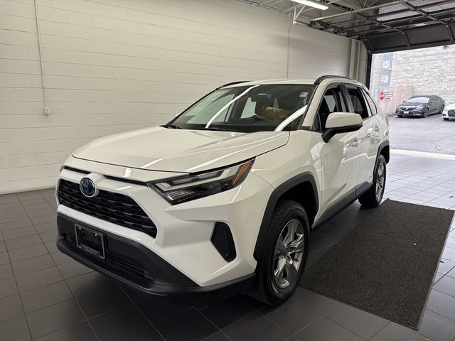 2024 Toyota RAV4 Hybrid XLE