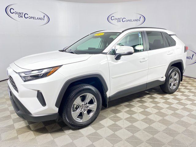 2024 Toyota RAV4 Hybrid XLE