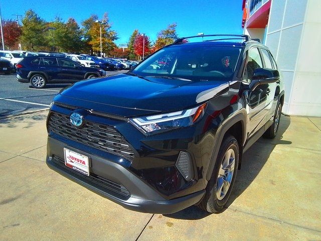 2024 Toyota RAV4 Hybrid XLE