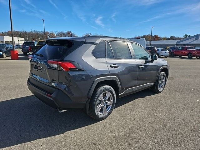 2024 Toyota RAV4 Hybrid XLE