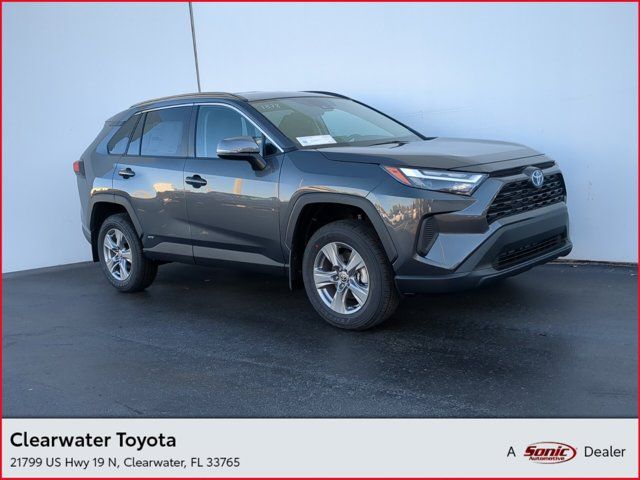 2024 Toyota RAV4 Hybrid XLE