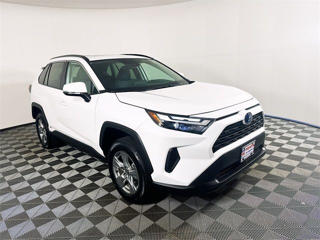 2024 Toyota RAV4 Hybrid XLE