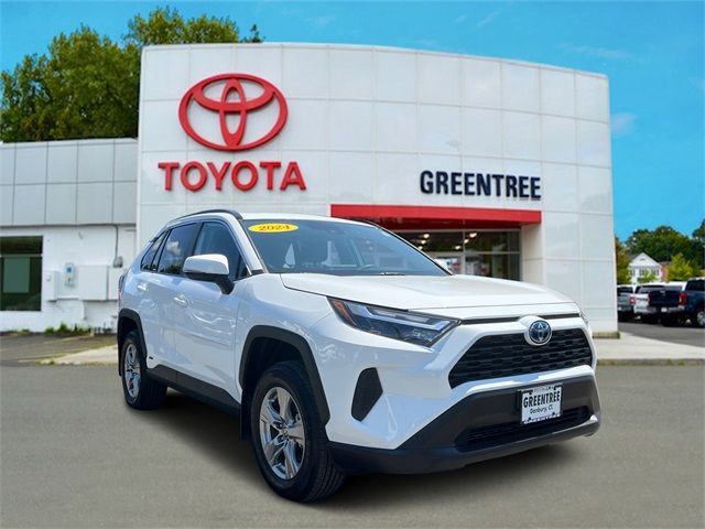 2024 Toyota RAV4 Hybrid XLE