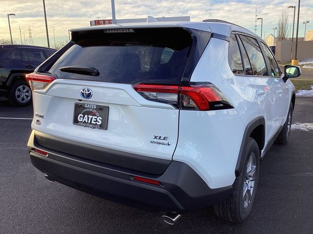 2024 Toyota RAV4 Hybrid XLE