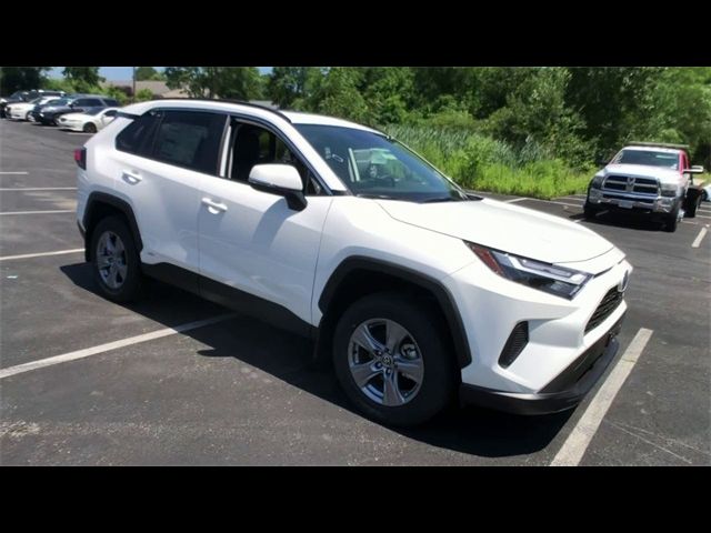 2024 Toyota RAV4 Hybrid XLE