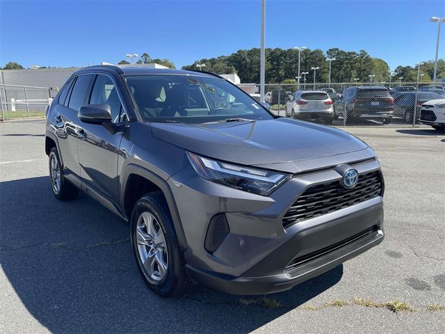 2024 Toyota RAV4 Hybrid XLE