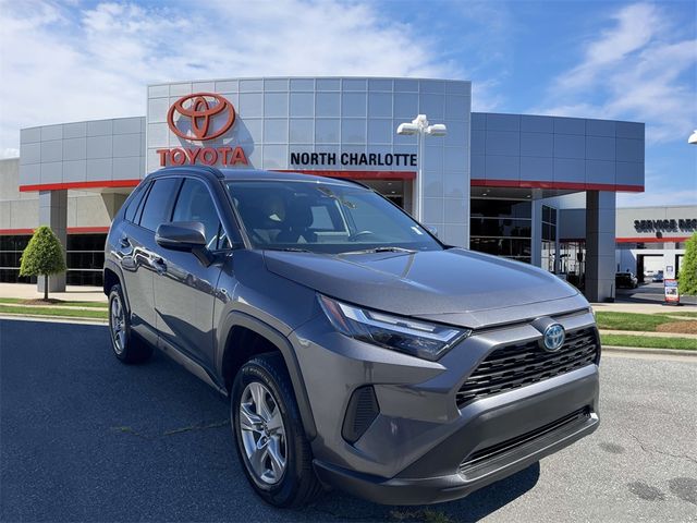 2024 Toyota RAV4 Hybrid XLE