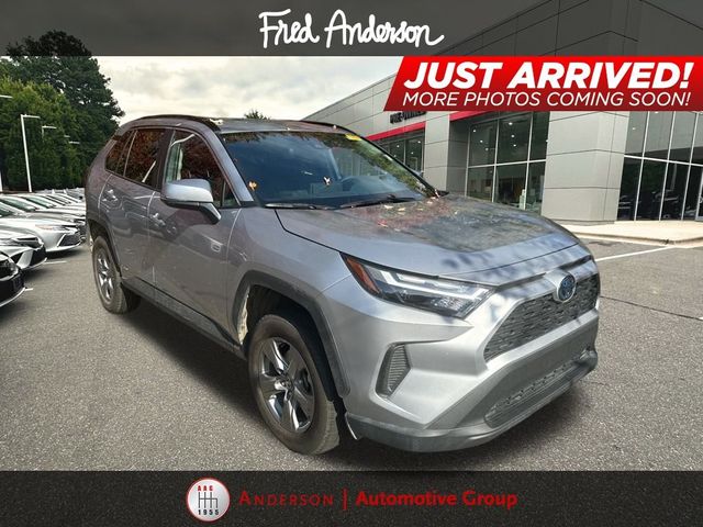 2024 Toyota RAV4 Hybrid XLE