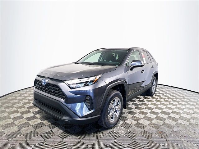 2024 Toyota RAV4 Hybrid XLE