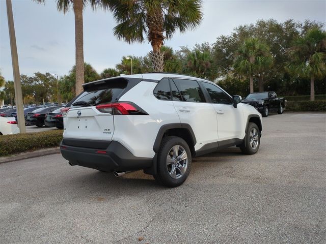 2024 Toyota RAV4 Hybrid XLE