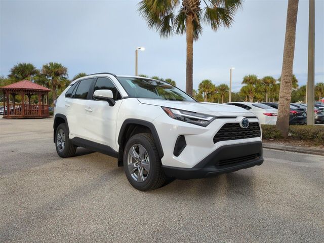 2024 Toyota RAV4 Hybrid XLE