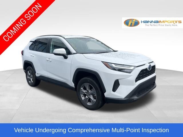 2024 Toyota RAV4 Hybrid XLE