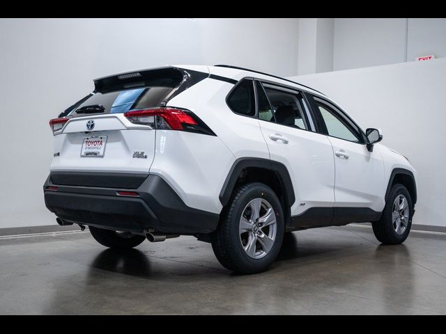 2024 Toyota RAV4 Hybrid XLE