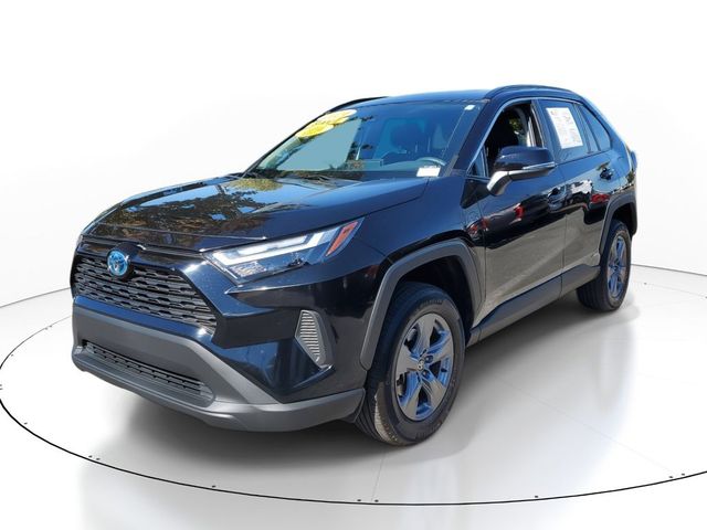 2024 Toyota RAV4 Hybrid XLE