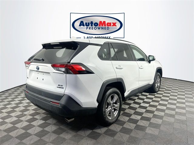 2024 Toyota RAV4 Hybrid XLE