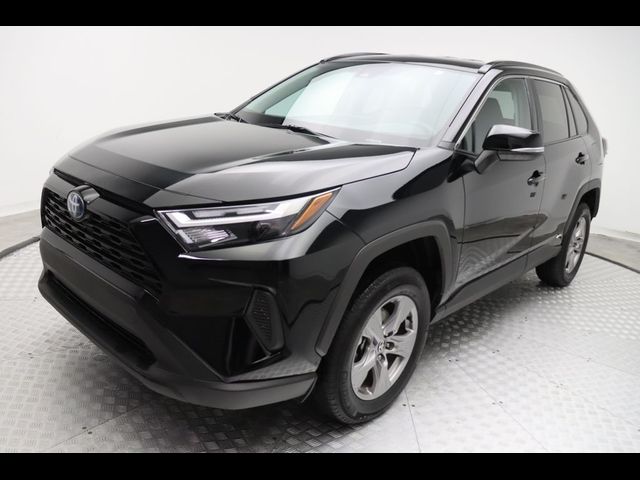 2024 Toyota RAV4 Hybrid XLE