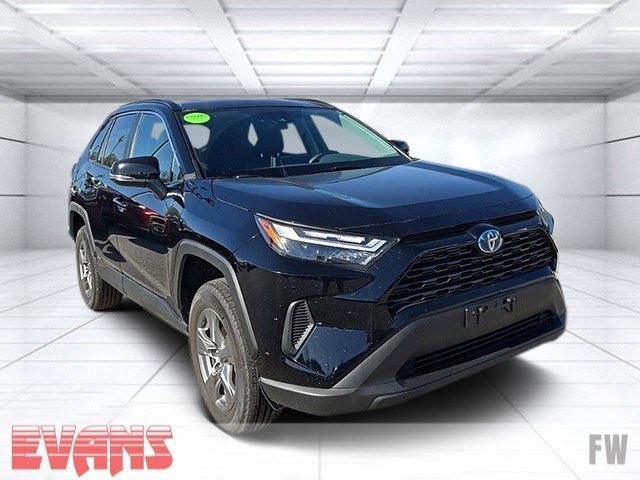 2024 Toyota RAV4 Hybrid XLE