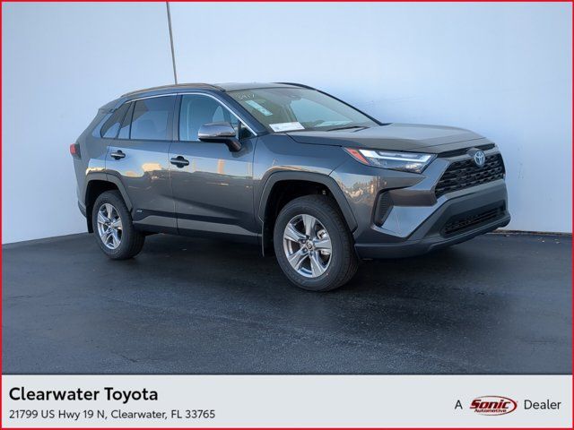 2024 Toyota RAV4 Hybrid XLE