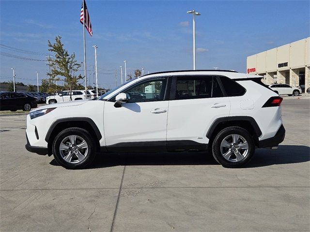 2024 Toyota RAV4 Hybrid XLE