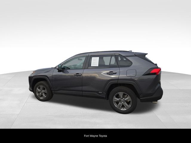 2024 Toyota RAV4 Hybrid XLE