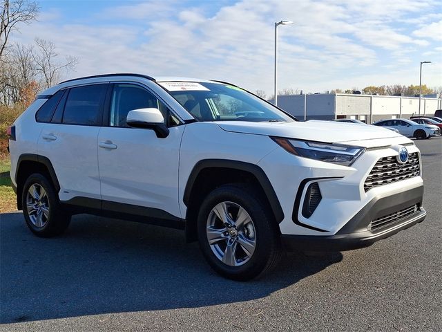 2024 Toyota RAV4 Hybrid XLE