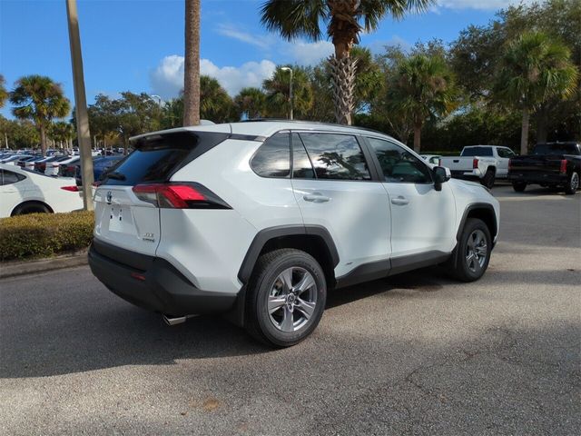 2024 Toyota RAV4 Hybrid XLE