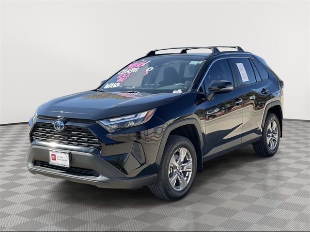 2024 Toyota RAV4 Hybrid XLE