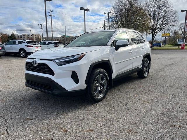 2024 Toyota RAV4 Hybrid XLE