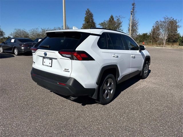 2024 Toyota RAV4 Hybrid XLE