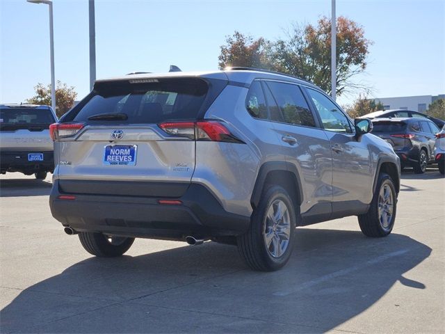 2024 Toyota RAV4 Hybrid XLE