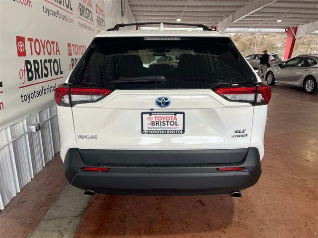 2024 Toyota RAV4 Hybrid XLE