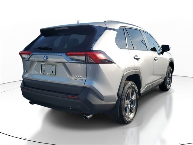 2024 Toyota RAV4 Hybrid XLE