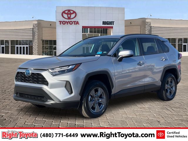 2024 Toyota RAV4 Hybrid XLE