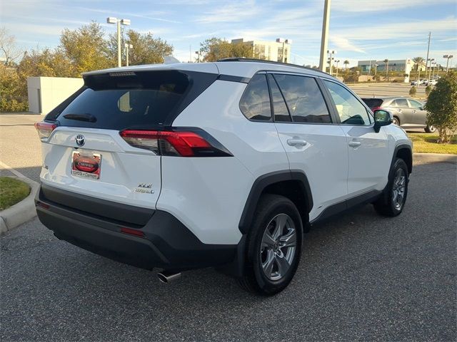 2024 Toyota RAV4 Hybrid XLE