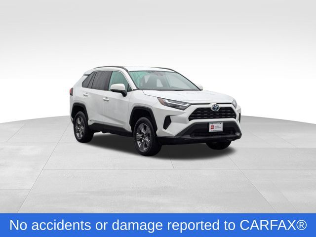 2024 Toyota RAV4 Hybrid XLE