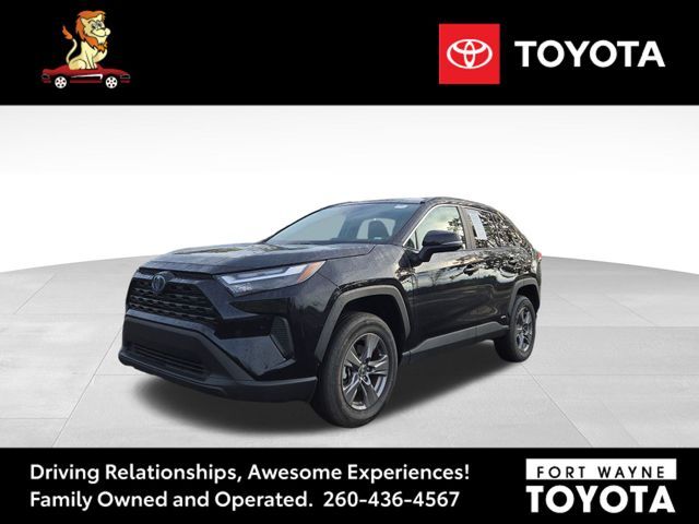 2024 Toyota RAV4 Hybrid XLE