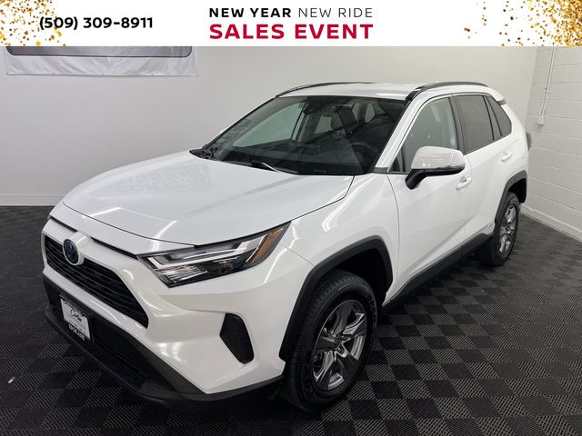 2024 Toyota RAV4 Hybrid XLE