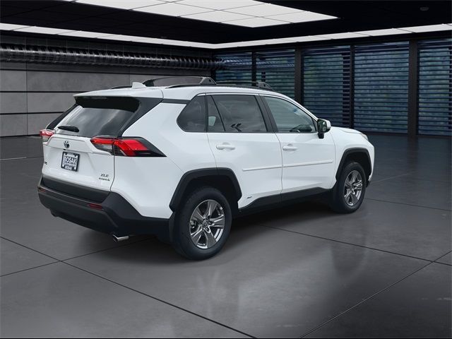 2024 Toyota RAV4 Hybrid XLE