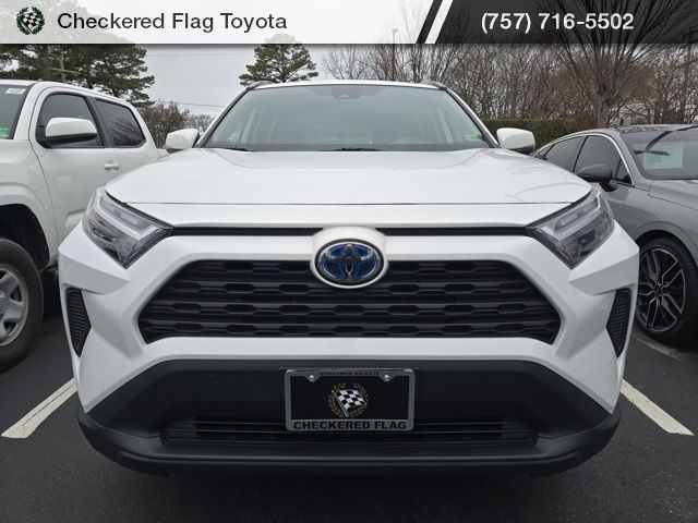 2024 Toyota RAV4 Hybrid XLE