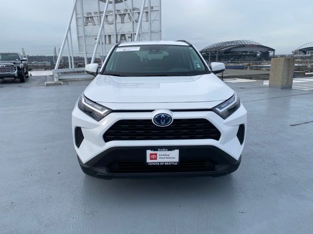 2024 Toyota RAV4 Hybrid XLE