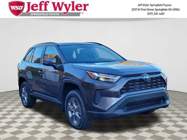 2024 Toyota RAV4 Hybrid XLE