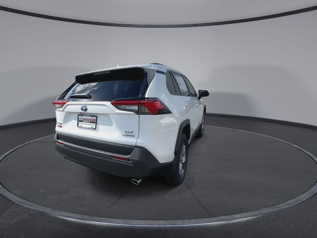 2024 Toyota RAV4 Hybrid XLE