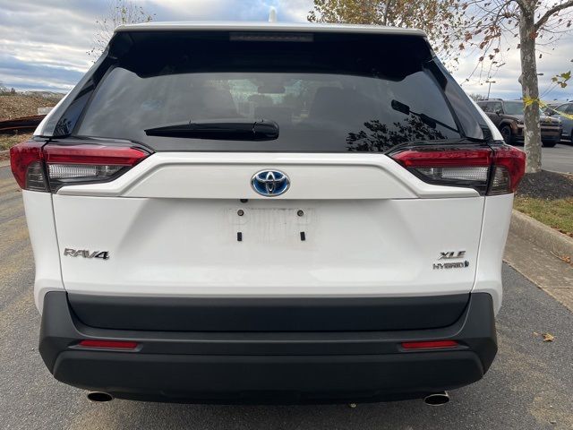 2024 Toyota RAV4 Hybrid XLE