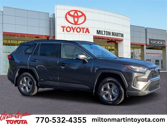 2024 Toyota RAV4 Hybrid XLE